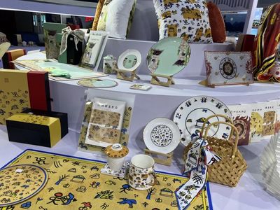 第九届中国国际版权博览会开幕 云南展区“火出圈”文化用品引关注